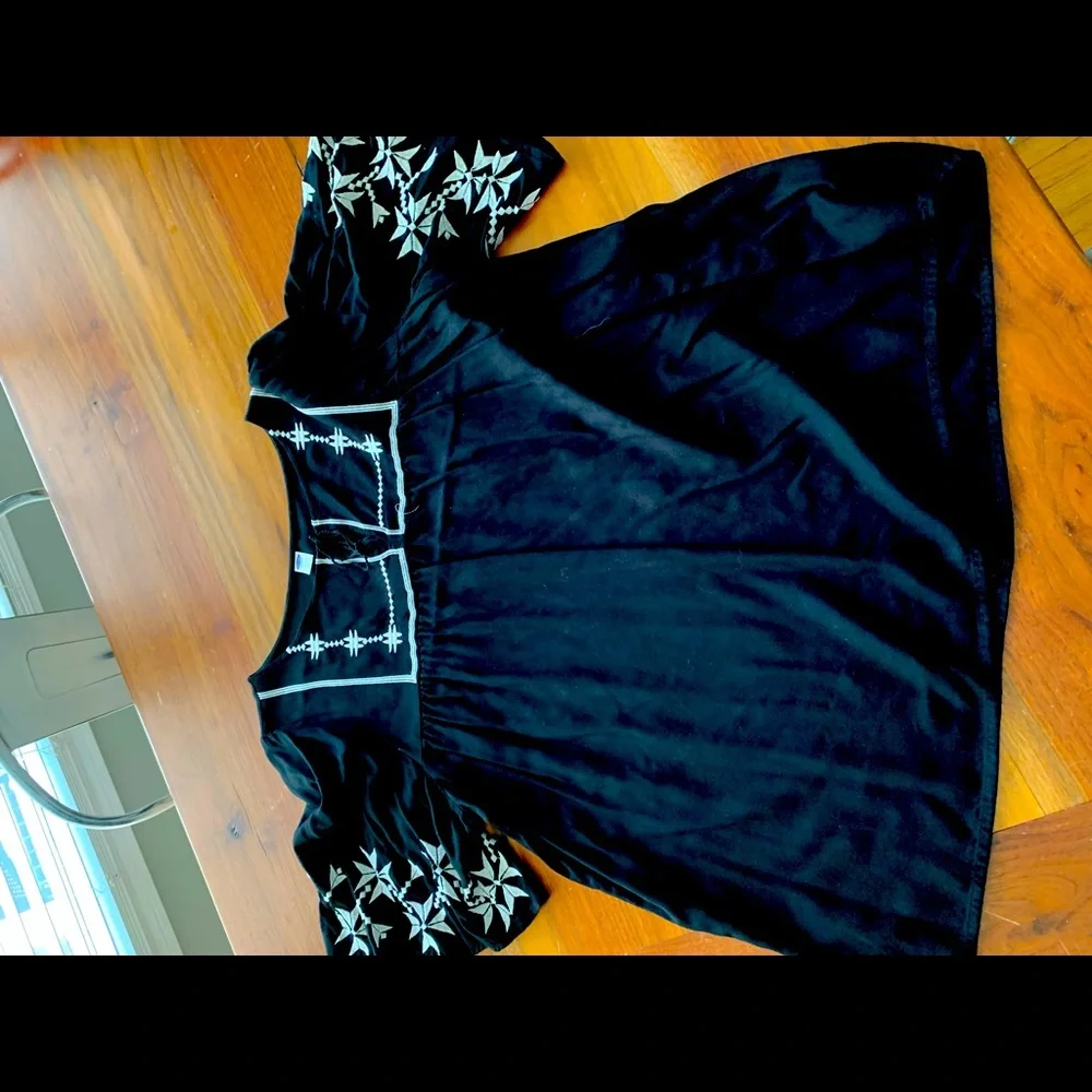 Flowy blouse - Picture 1 of 4
